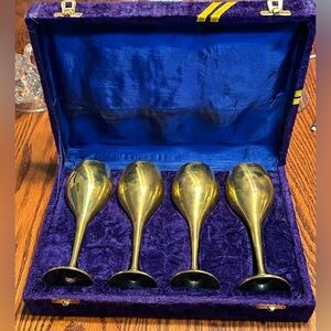 India Brass Wine Goblets Set Of 4 in Blue Velvet Box Chalice  7” Tall Vintage